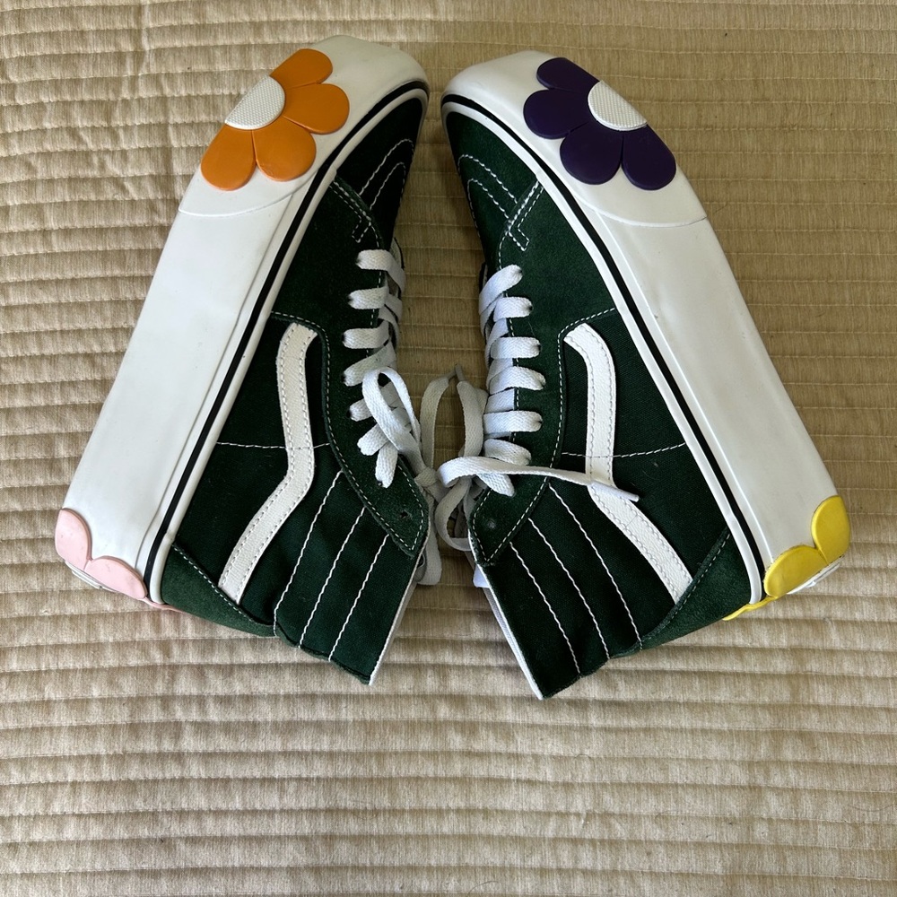 Vans Green High-Top Sneakers with Floral Accents - Picture 2 of 4